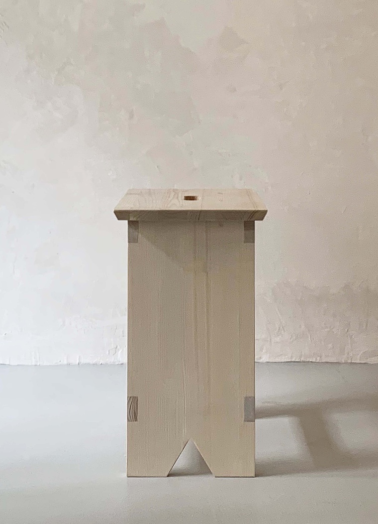 Seitenansicht Hopfenbrockerhocker